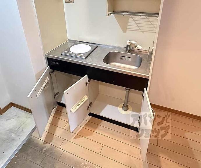 【メディナ三条室町】間取