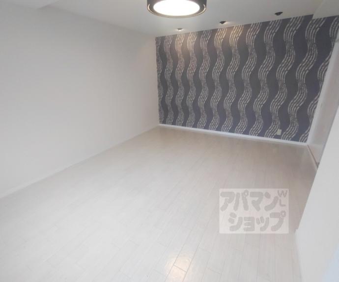 【ホワイトプラザ】間取