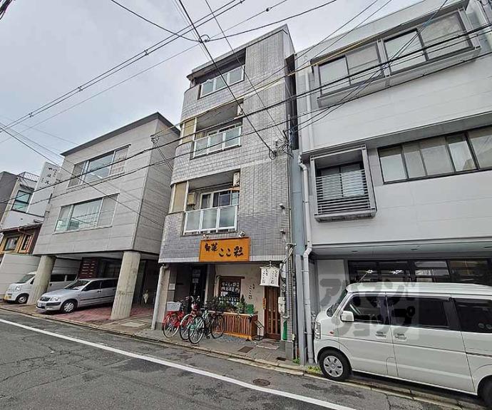 【両替町ＡＬＬＥＹ】間取