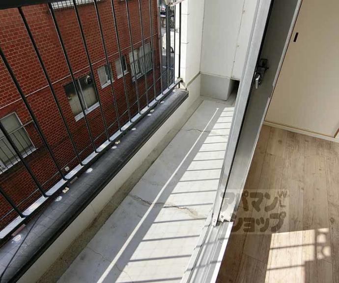 【エスポアール円町東】間取