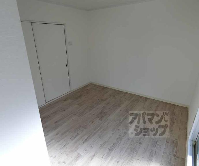 【エスポアール円町東】間取