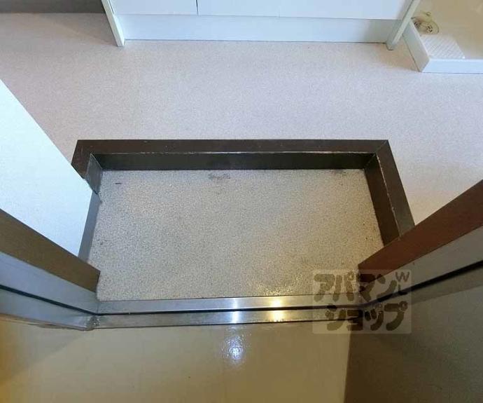 【コモド・エスペシオ勝山】間取