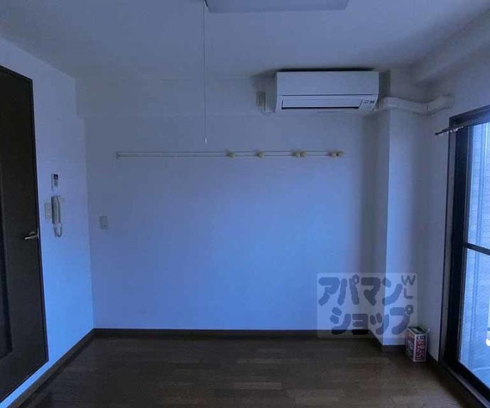 【コモドエスペシオ勝山】間取