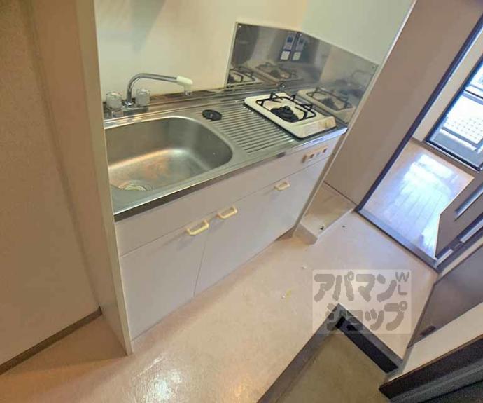 【コモドエスペシオ勝山】間取