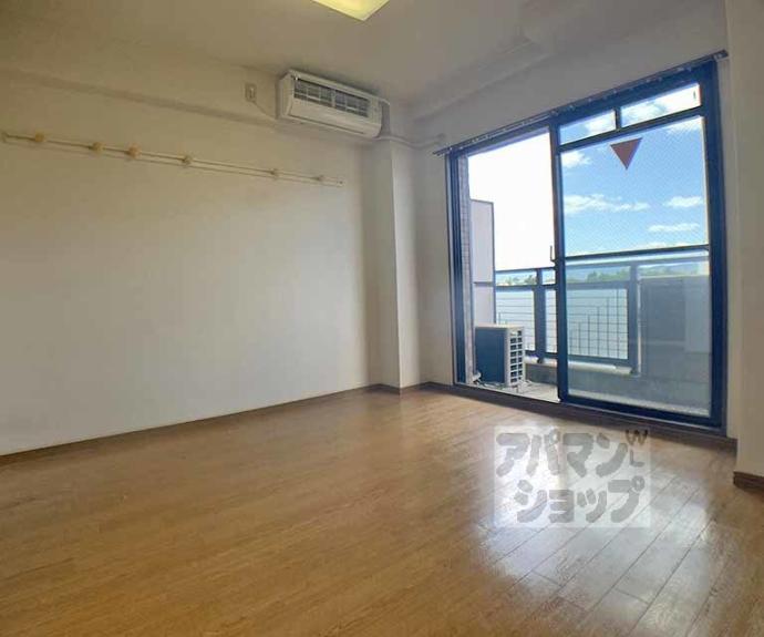 【コモドエスペシオ勝山】間取