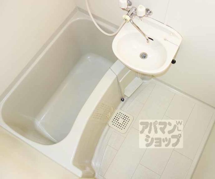 【レジデンスじゅらく】間取