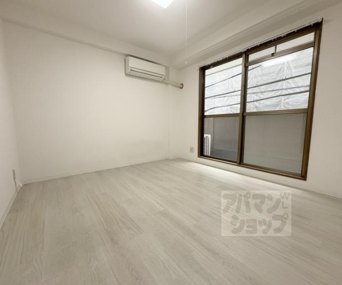 【ヴィラ円町】間取