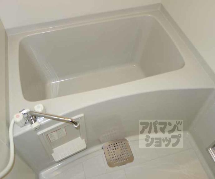 【アイ・アール六角】間取