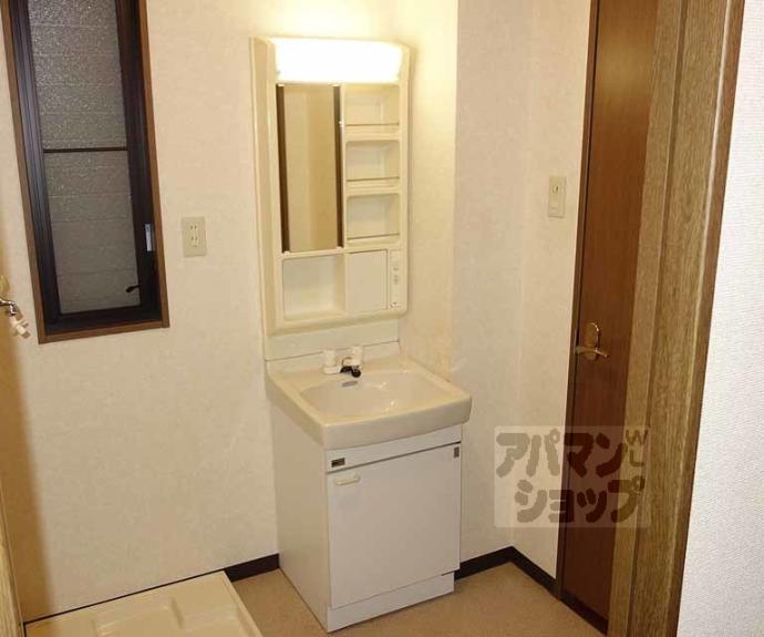 【アイ・アール六角】間取