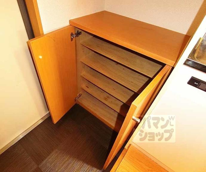【トゥルー西ノ京】間取
