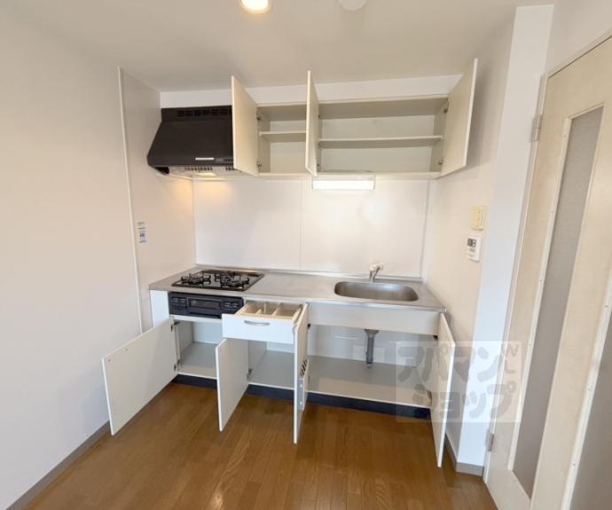 【大宮通今出川下ル薬師町マンション】間取