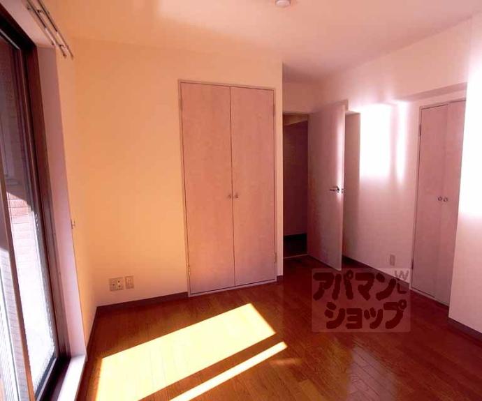 【大宮通今出川下ル薬師町マンション】間取