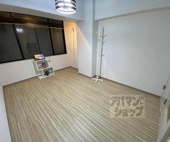 【グランタック河原町五条】間取