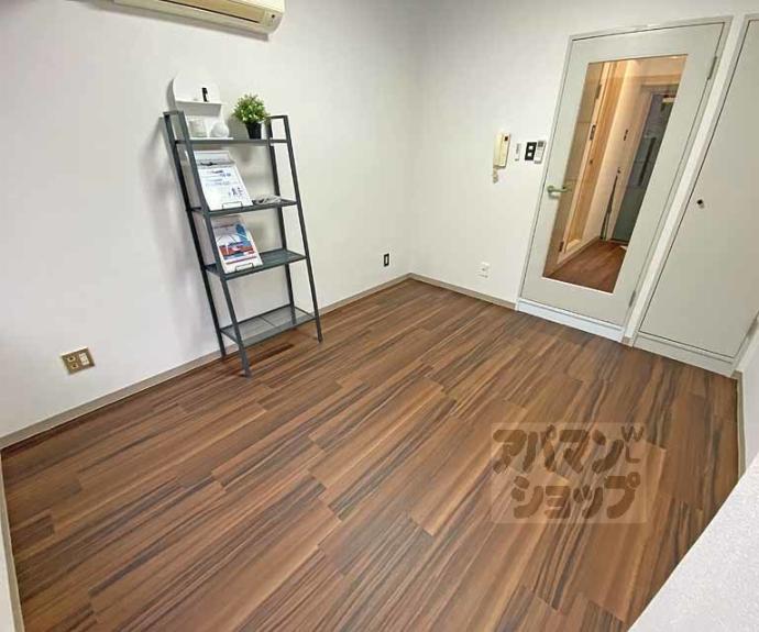 【グランタック河原町五条】間取