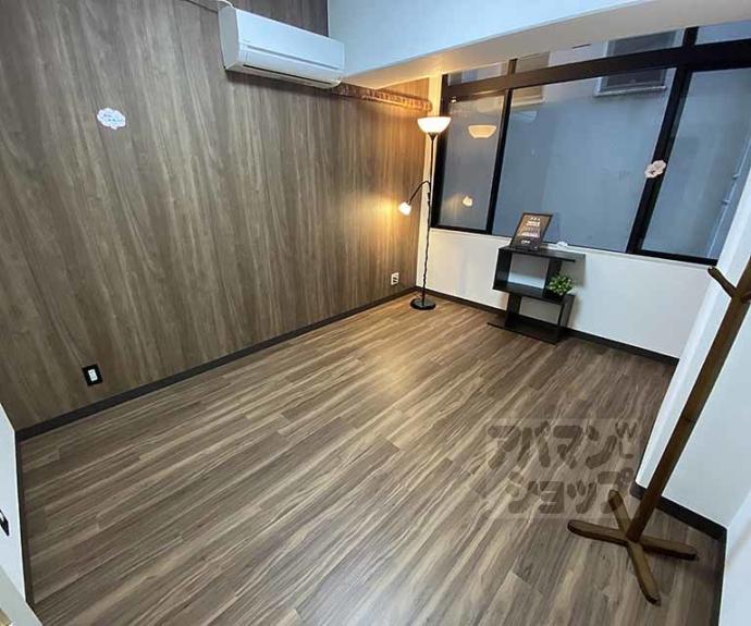 【グランタック河原町五条】間取