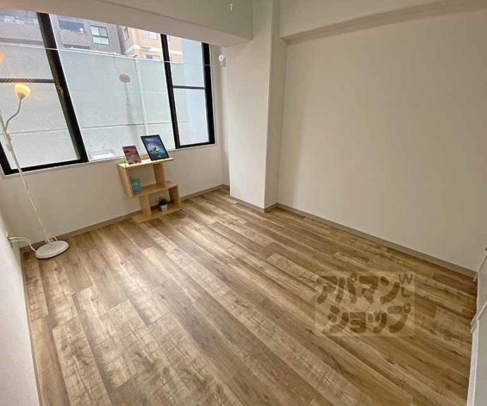 【グランタック河原町五条】間取