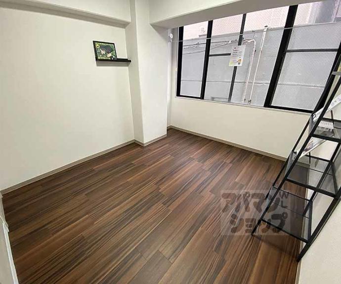 【グランタック河原町五条】間取