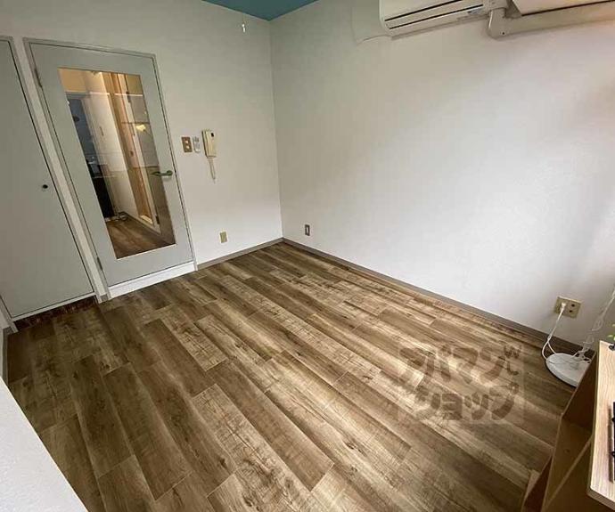 【グランタック河原町五条】間取