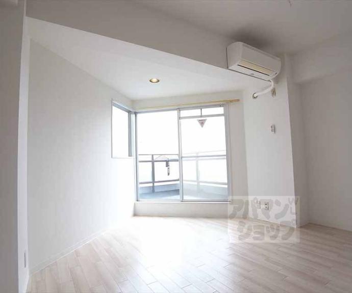 【サンフローラ丸太町】間取