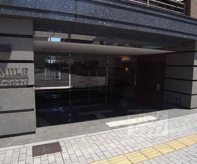 【ファミール二条ステーションサイド】間取