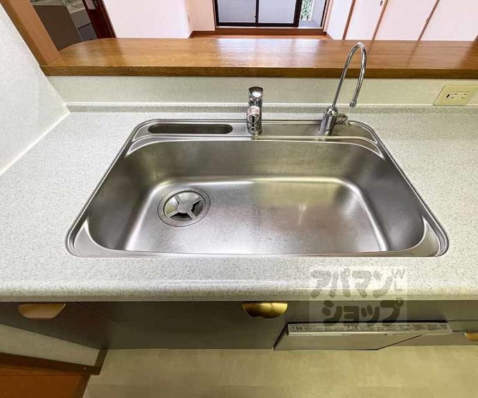 【コスモシティ三条西洞院】間取