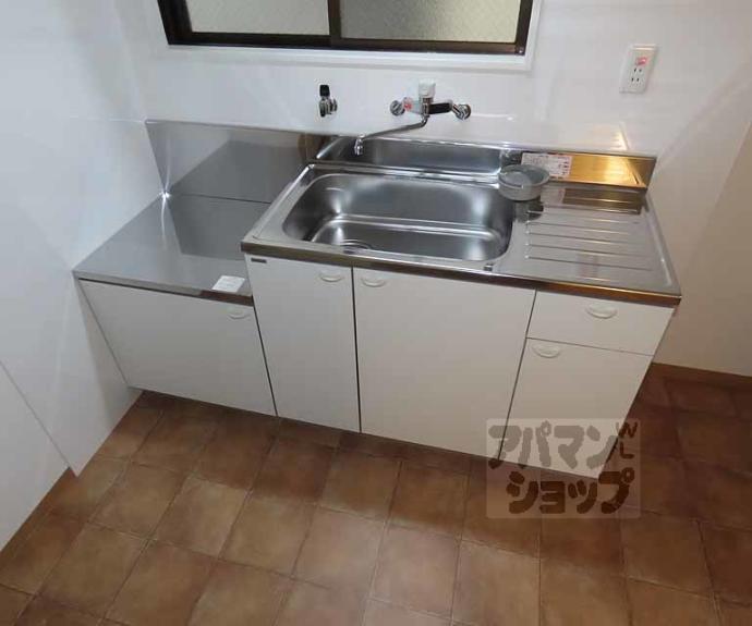 【八文字屋ビル】間取