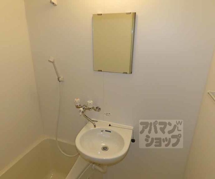 【八文字屋ビル】間取