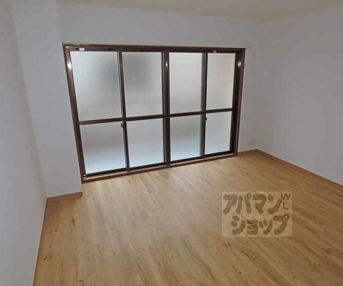 【八文字屋ビル】間取