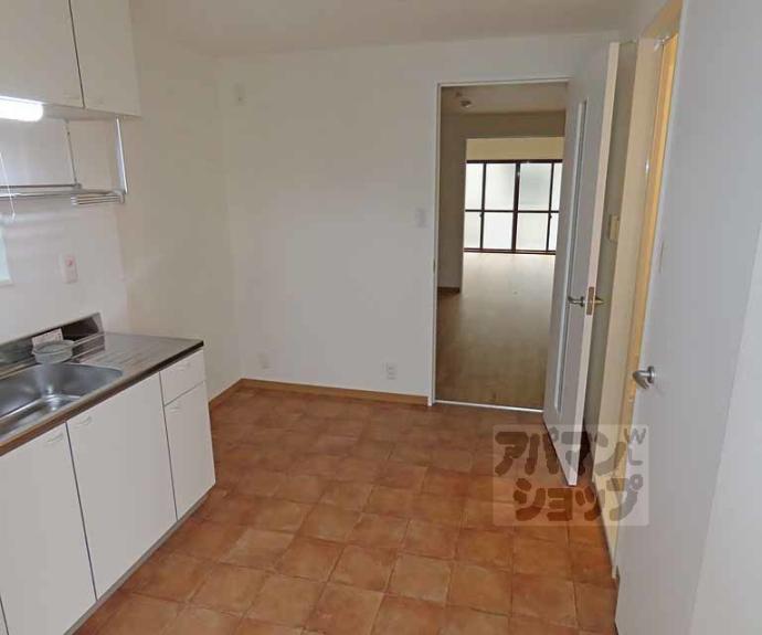 【八文字屋ビル】間取