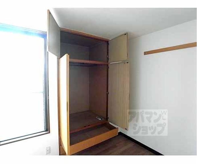 【シャンブル丸太町】間取