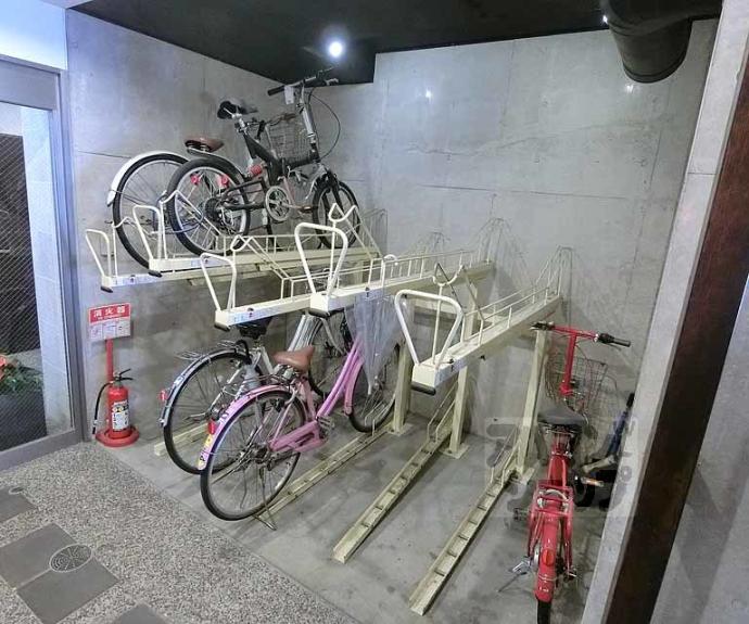 【カームネス祇園南】間取