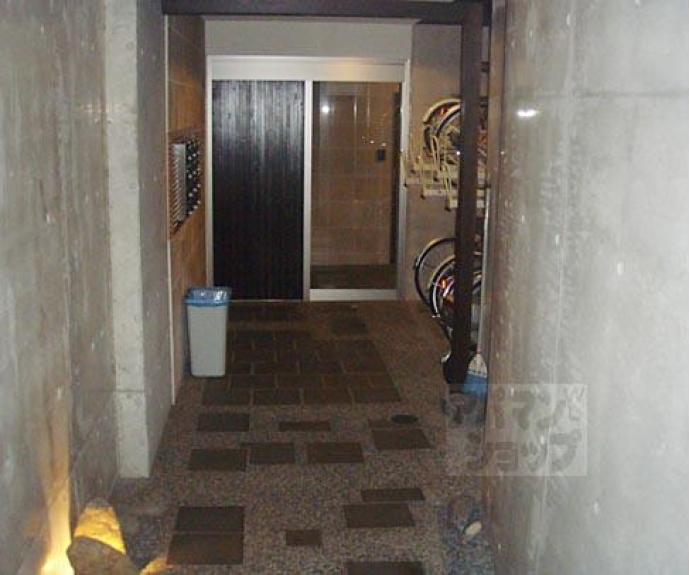 【カームネス祇園南】間取