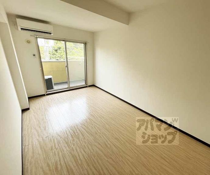 【カームネス祇園南】間取