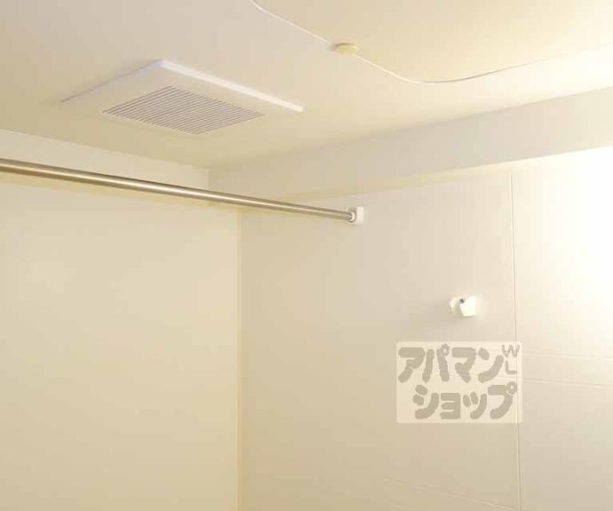 【ロイヤルシティ西大路】間取