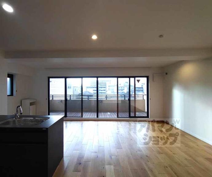 【三条室町アーバンライフ】間取