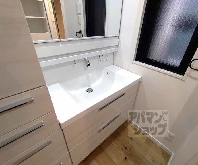 【三条室町アーバンライフ】間取