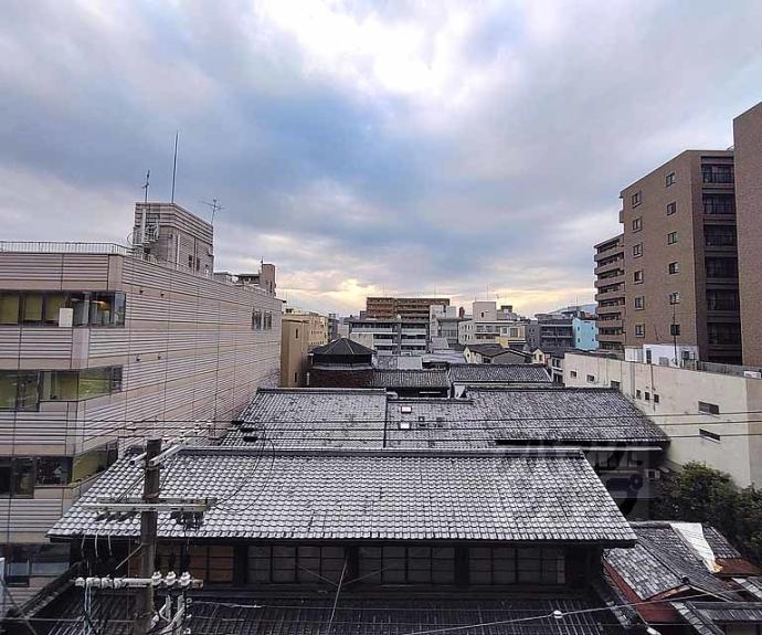 【三条室町アーバンライフ】間取