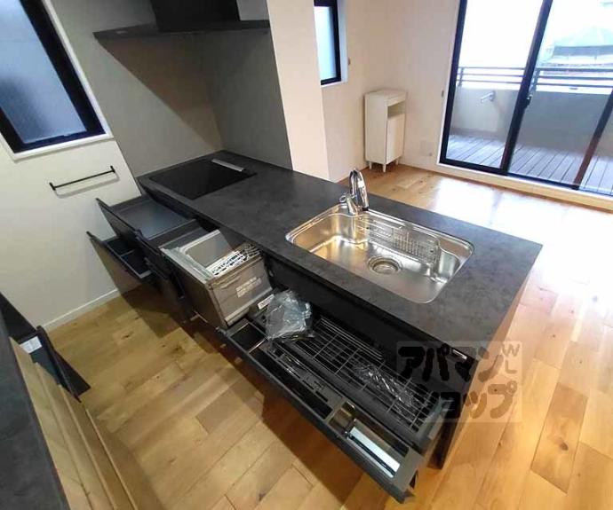 【三条室町アーバンライフ】間取