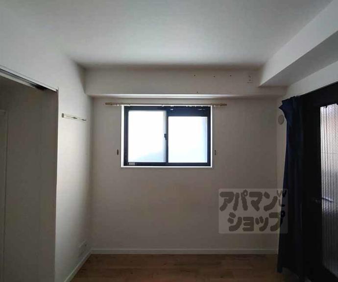 【三条室町アーバンライフ】間取