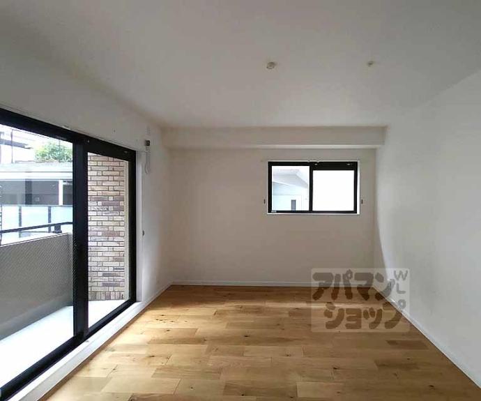 【三条室町アーバンライフ】間取