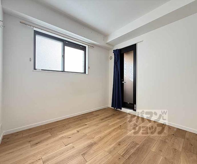 【三条室町アーバンライフ】間取