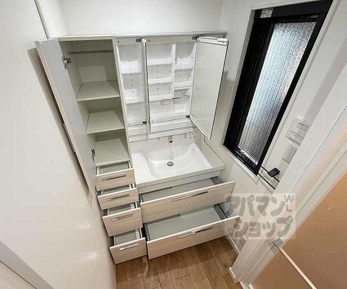 【三条室町アーバンライフ】間取