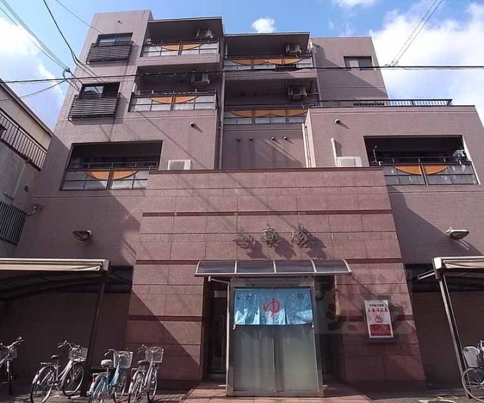 【エルバーニョくろもん】