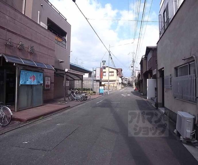 【エルバーニョくろもん】