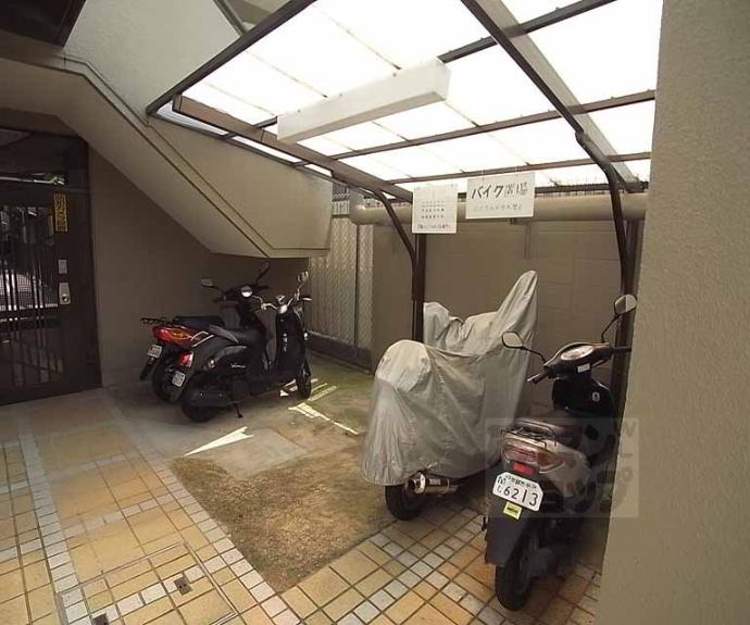 【ユニハイム四条大宮】