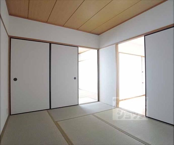 【ＭＵＲＯＭＡＣＨＩ　ＰＬＡＣＥ】間取
