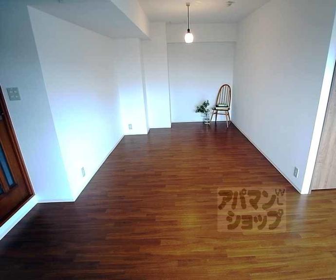 【ＭＵＲＯＭＡＣＨＩ　ＰＬＡＣＥ】間取