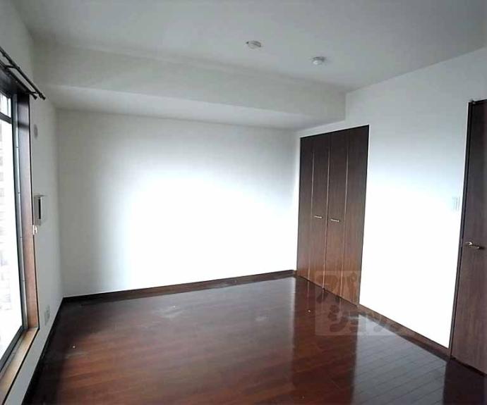 【アスヴェル京都御所前Ⅱ】間取