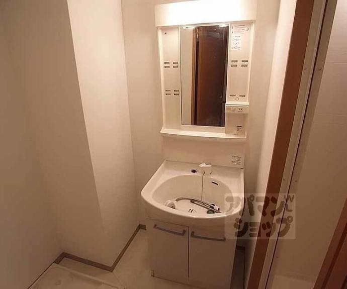 【ビレイユ眞英富小路高辻】間取