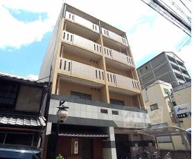 ラトゥール綾小路：間取図